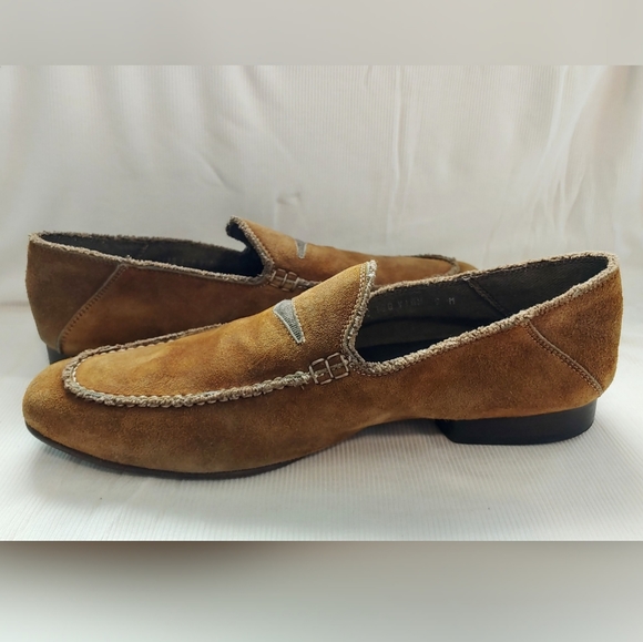 DONALD J PLINER Men's 9M Tan Suede Loafers - Picture 5 of 8